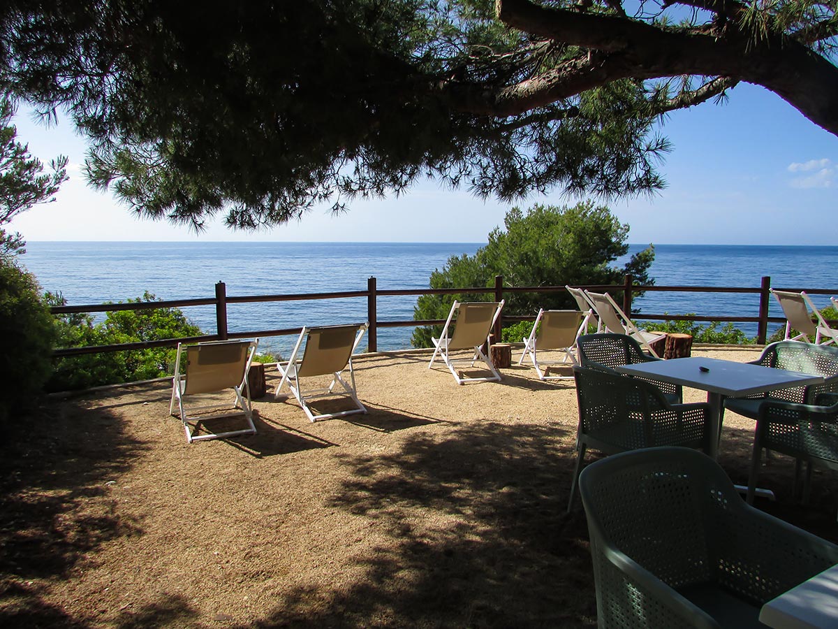 Xiringuito Olala, Cala Baladrar_001